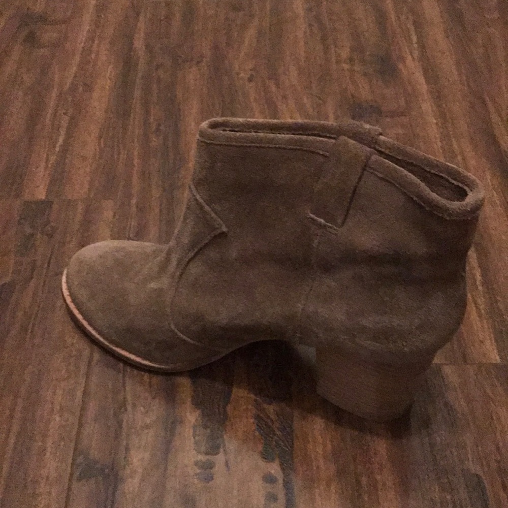 Splendid booties